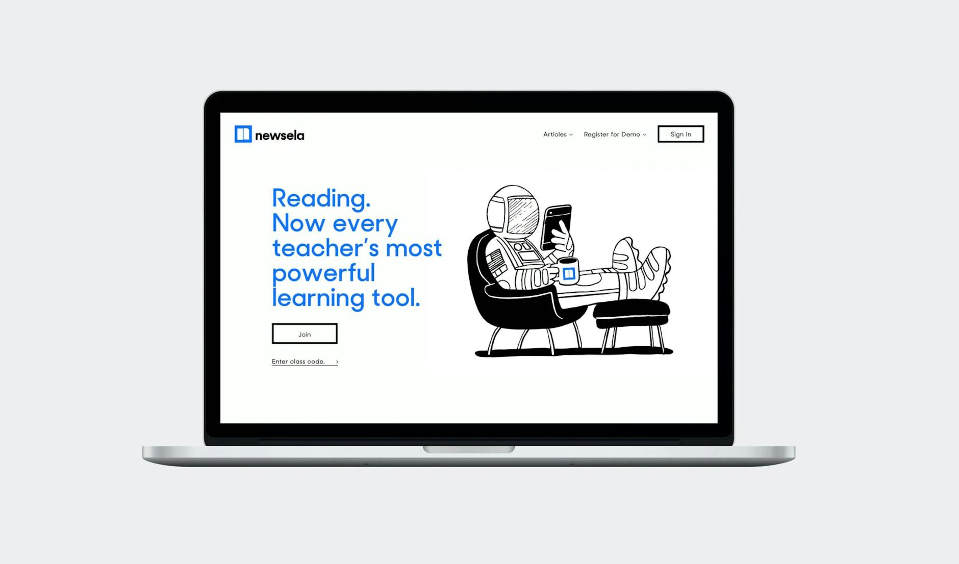 Brand Design Newsela — Gold Front